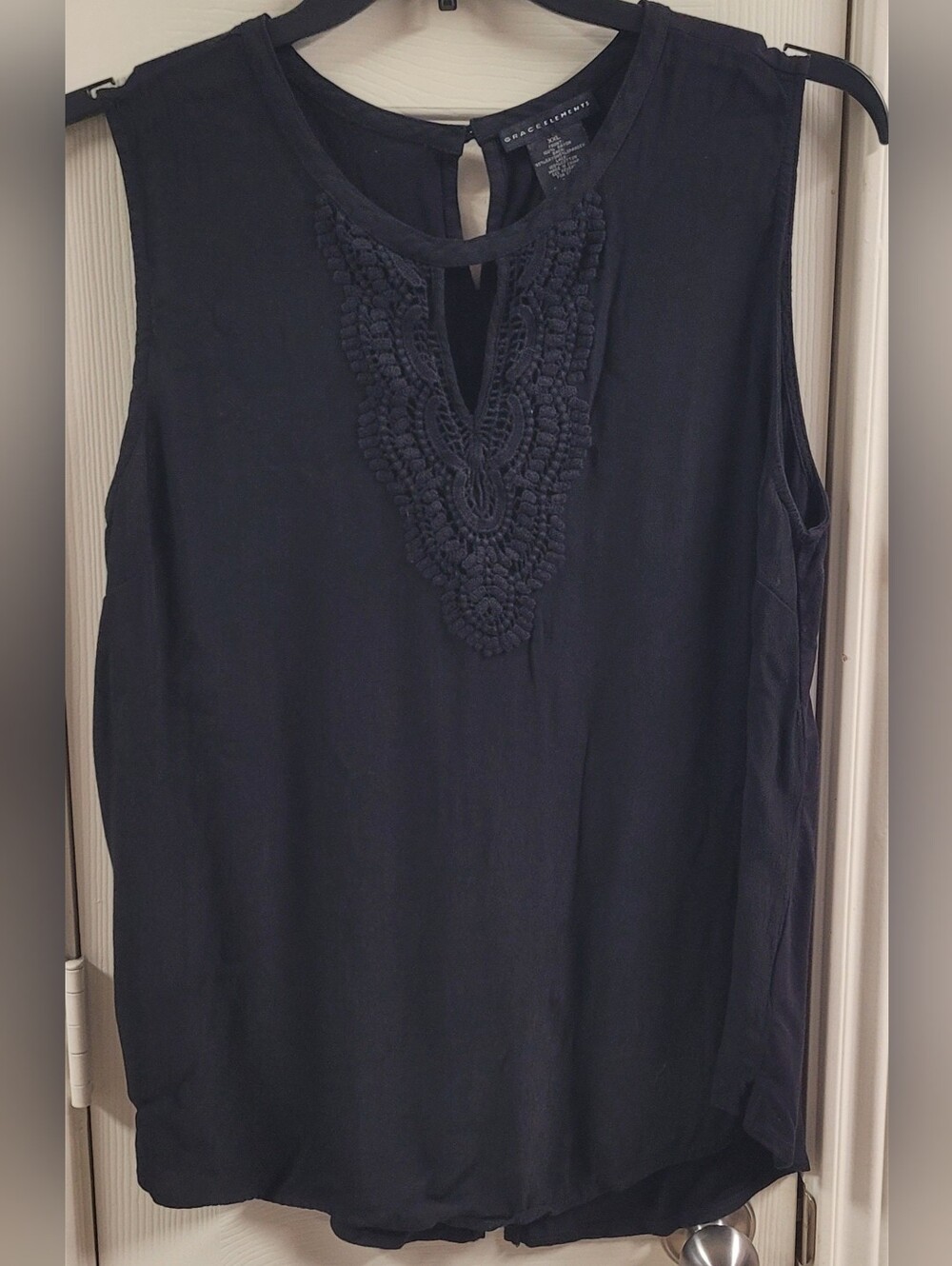 Womens Grace Elements Black Sleeveless Top